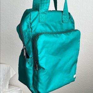 NWOT Lug Ranger XL Packable Tote Bag — Emerald Green